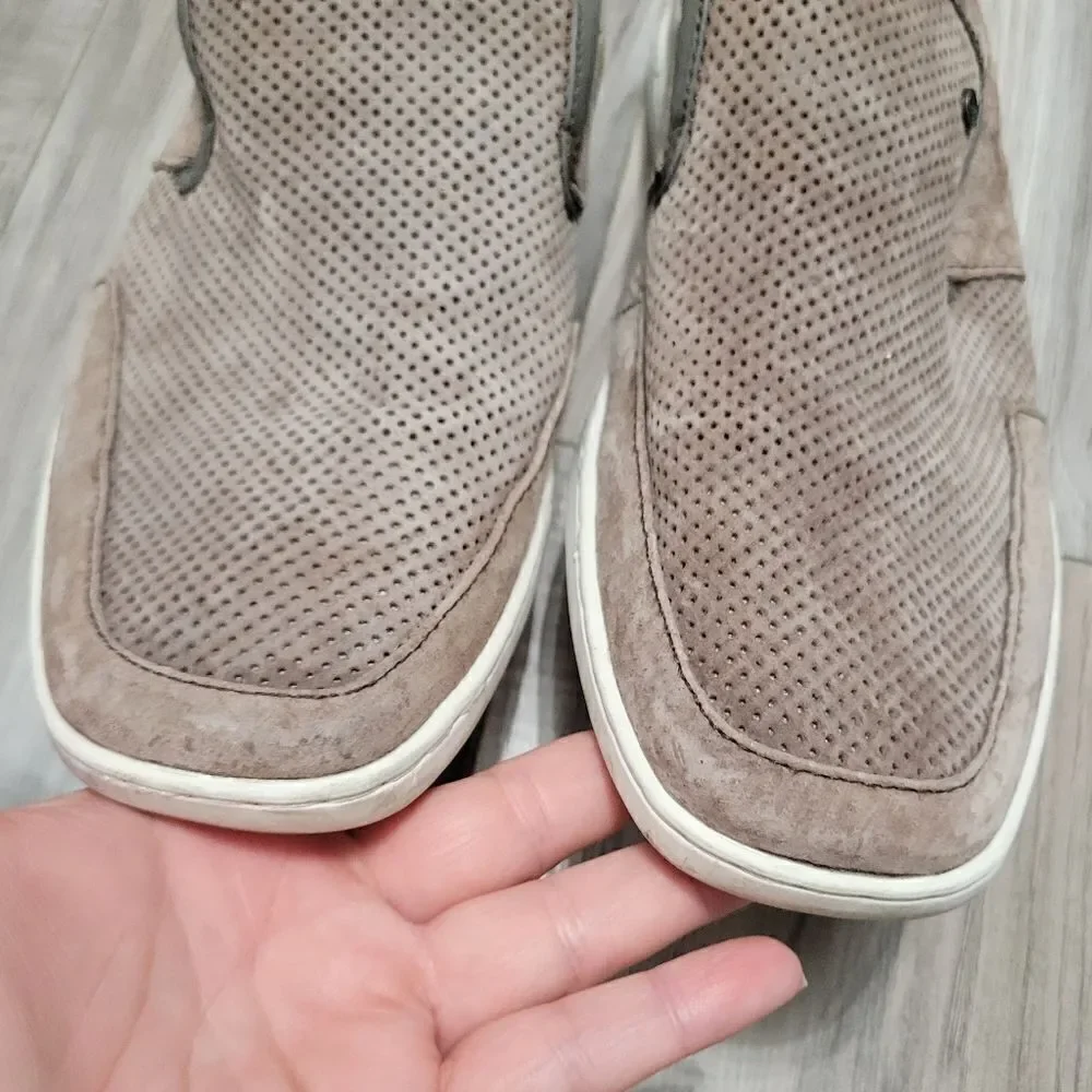 Steve madden slip on shoes